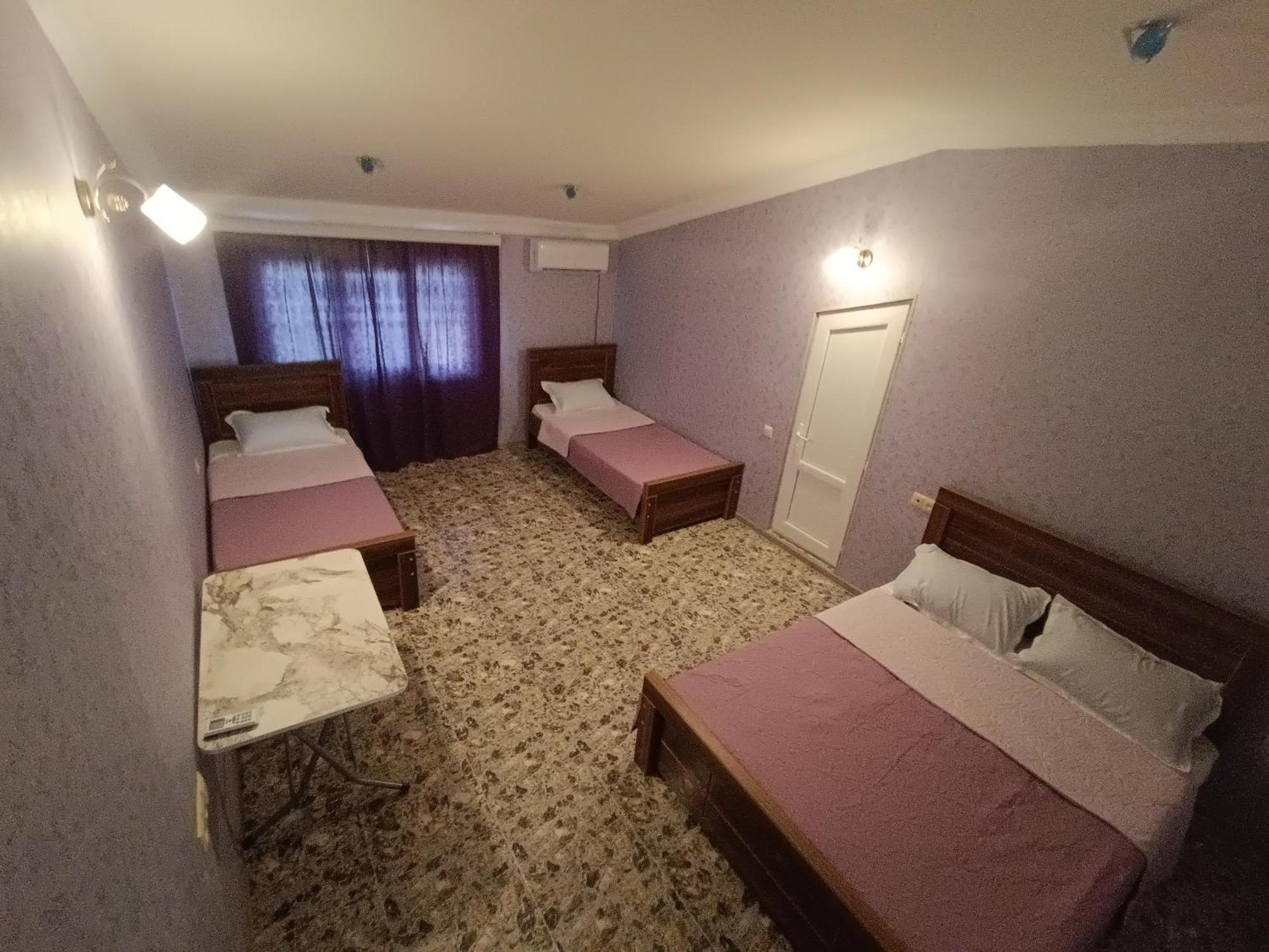 Light House Hotel Kutaiszi Kültér fotó